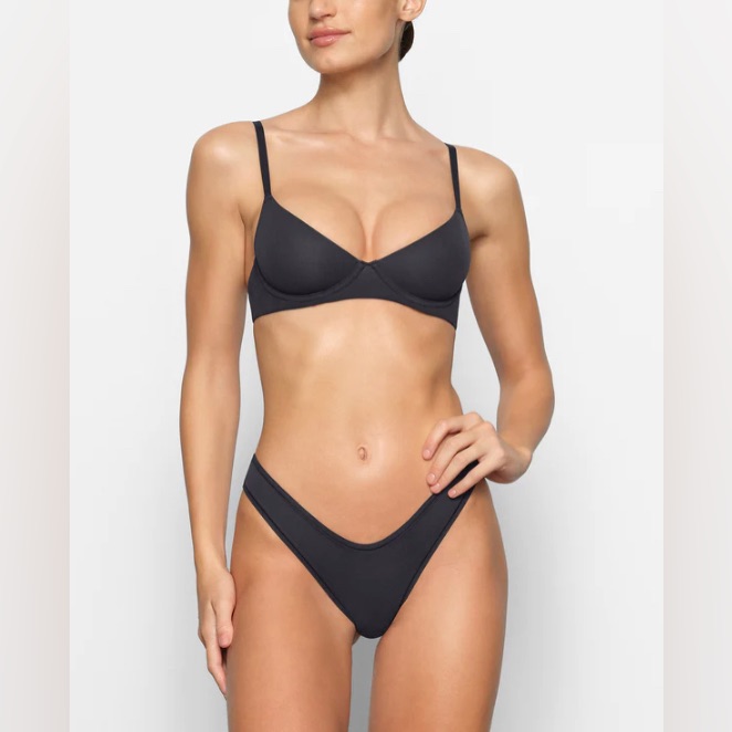 Skims Plunge Bra 32d Nwt